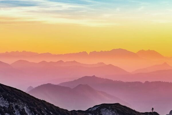 Mountain view with multiple colors—blue, yellow-pink—to show life after depression with Spravato.